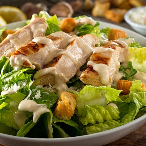 4 Salad Dressings No One Should Be Eating Anymore Because They Cause ...
