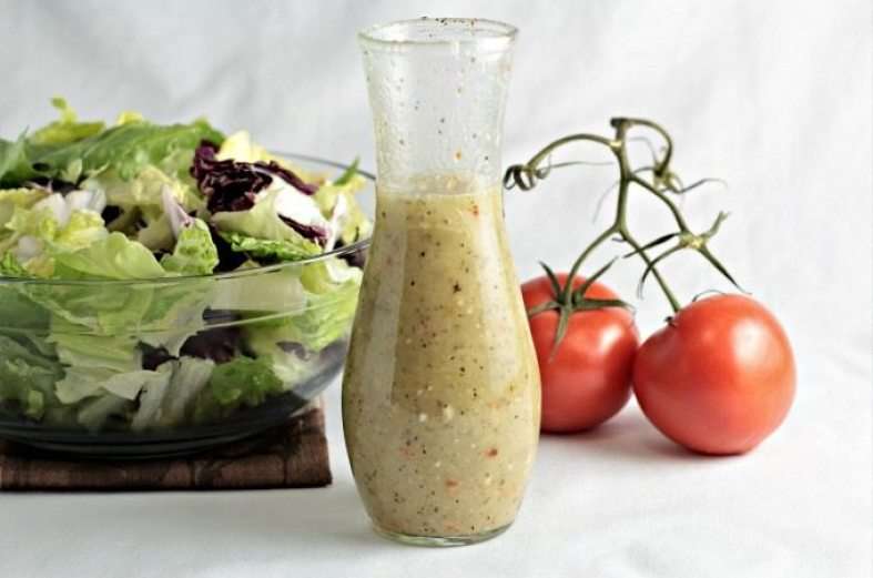 7 Different Types Of Salad Dressings That Go Beyond Mayo
