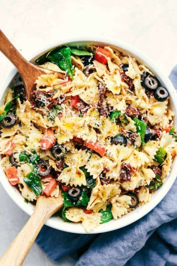 Best Pasta Salad Recipes perfect for Summer Entertaining