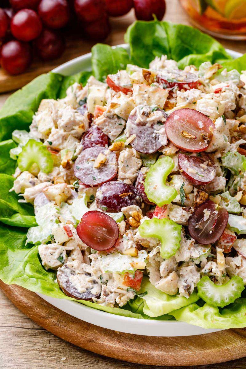 Classic Waldorf Paleo Chicken Salad with Apples, Grapes and Walnuts ...