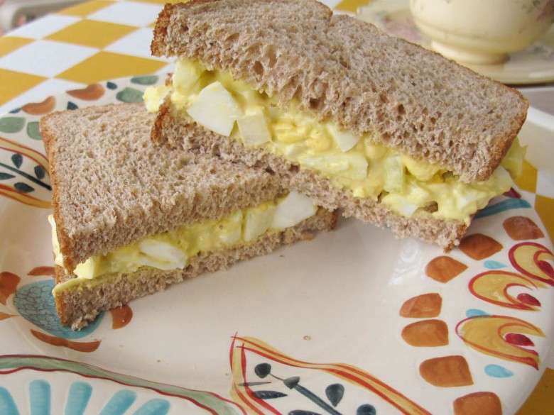 Easy egg salad sandwich recipe