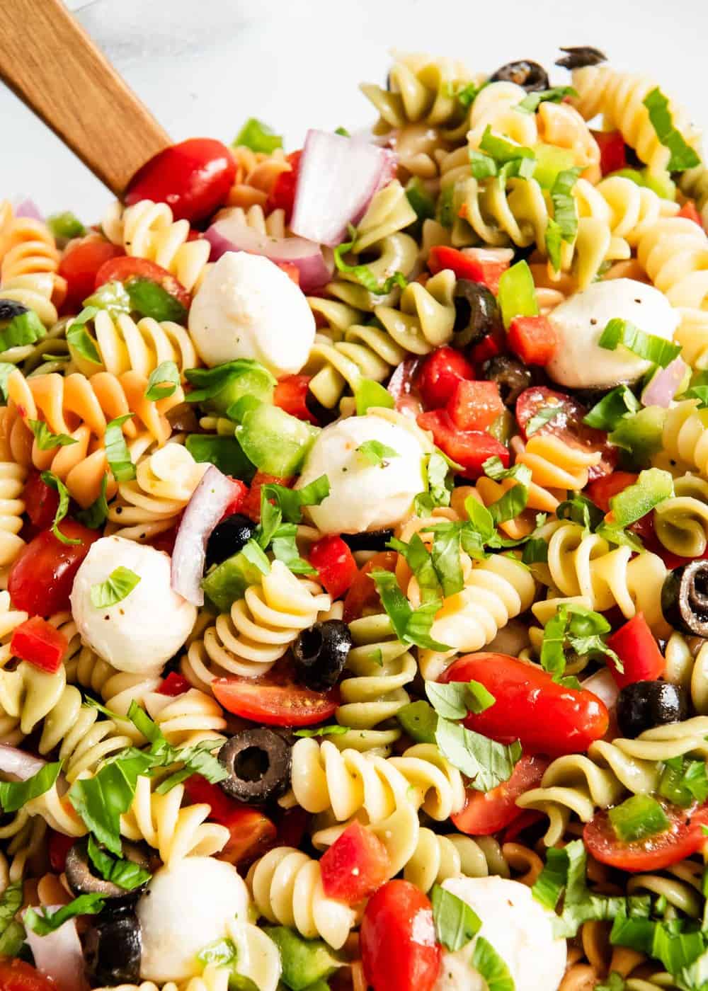 EASY Pasta Salad Recipe with Italian Dressing