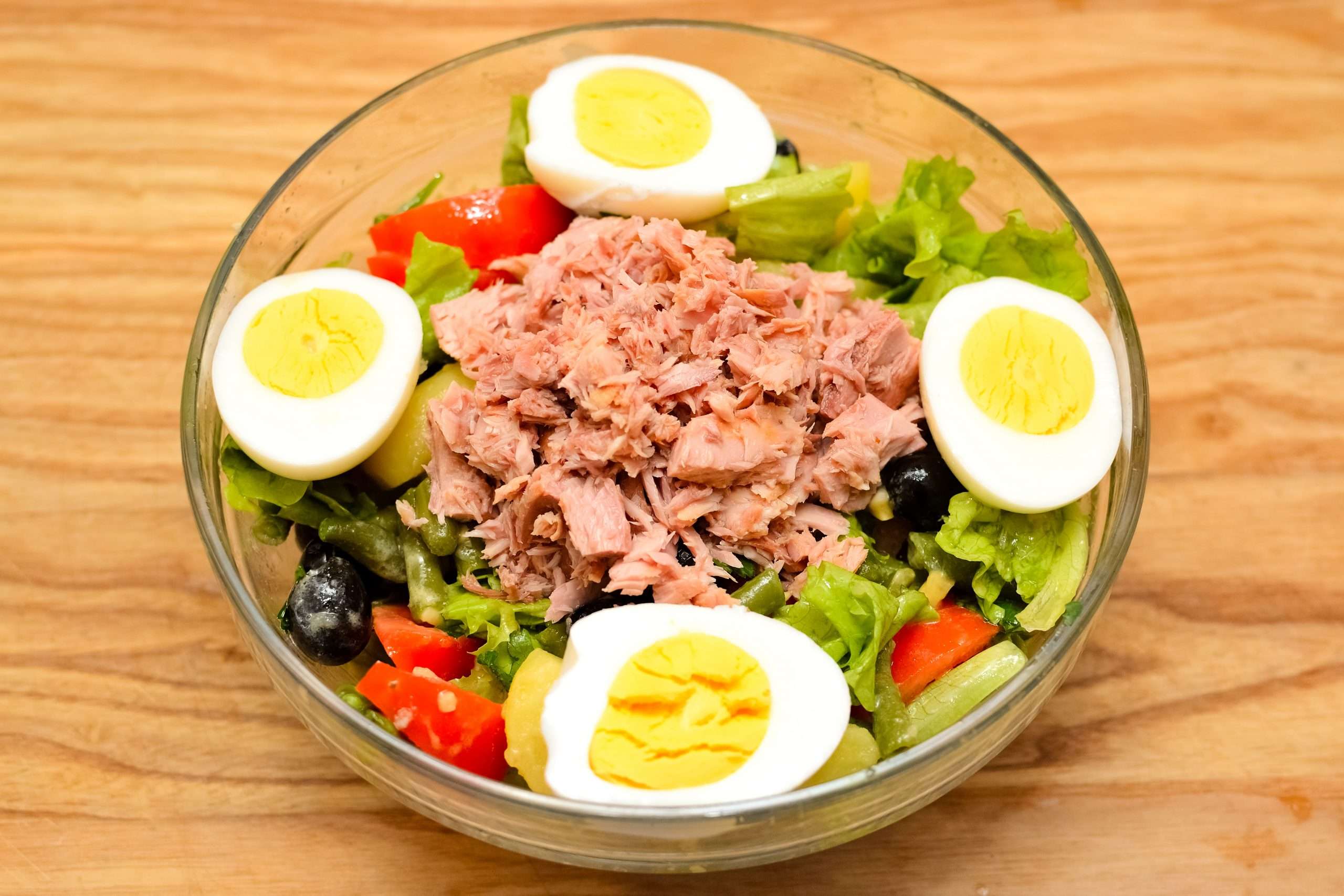 How to Make Salad Nicoise: 5 Steps (with Pictures)