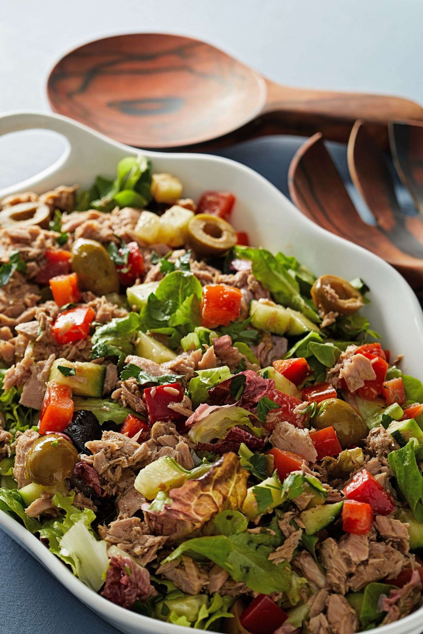 Make this quick and delicious Mediterranean salad with ...