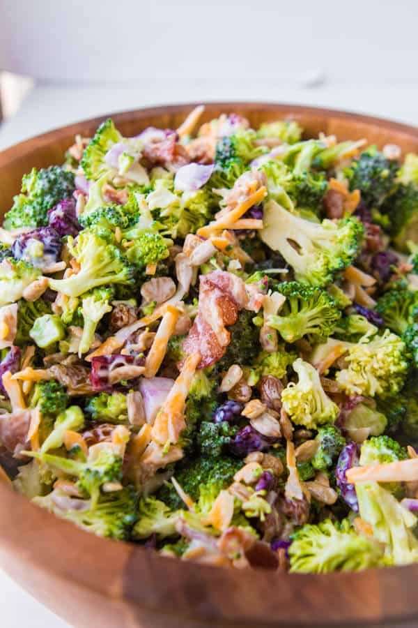 The best Broccoli Salad â Cooks It Now