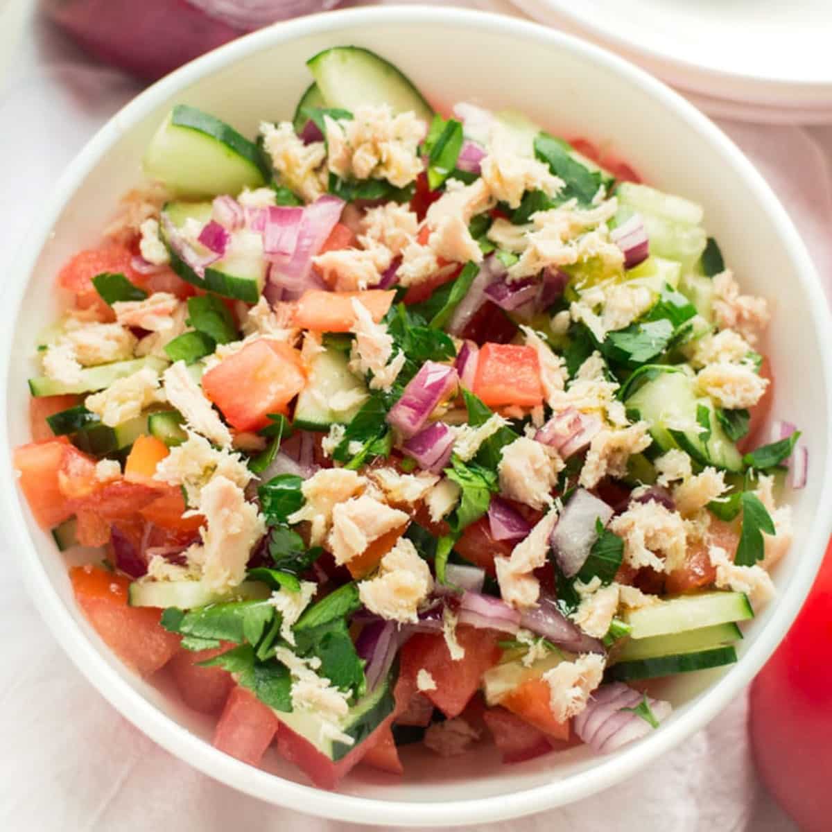 Tuna Cucumber Tomato Salad With Olive Oil Dressing